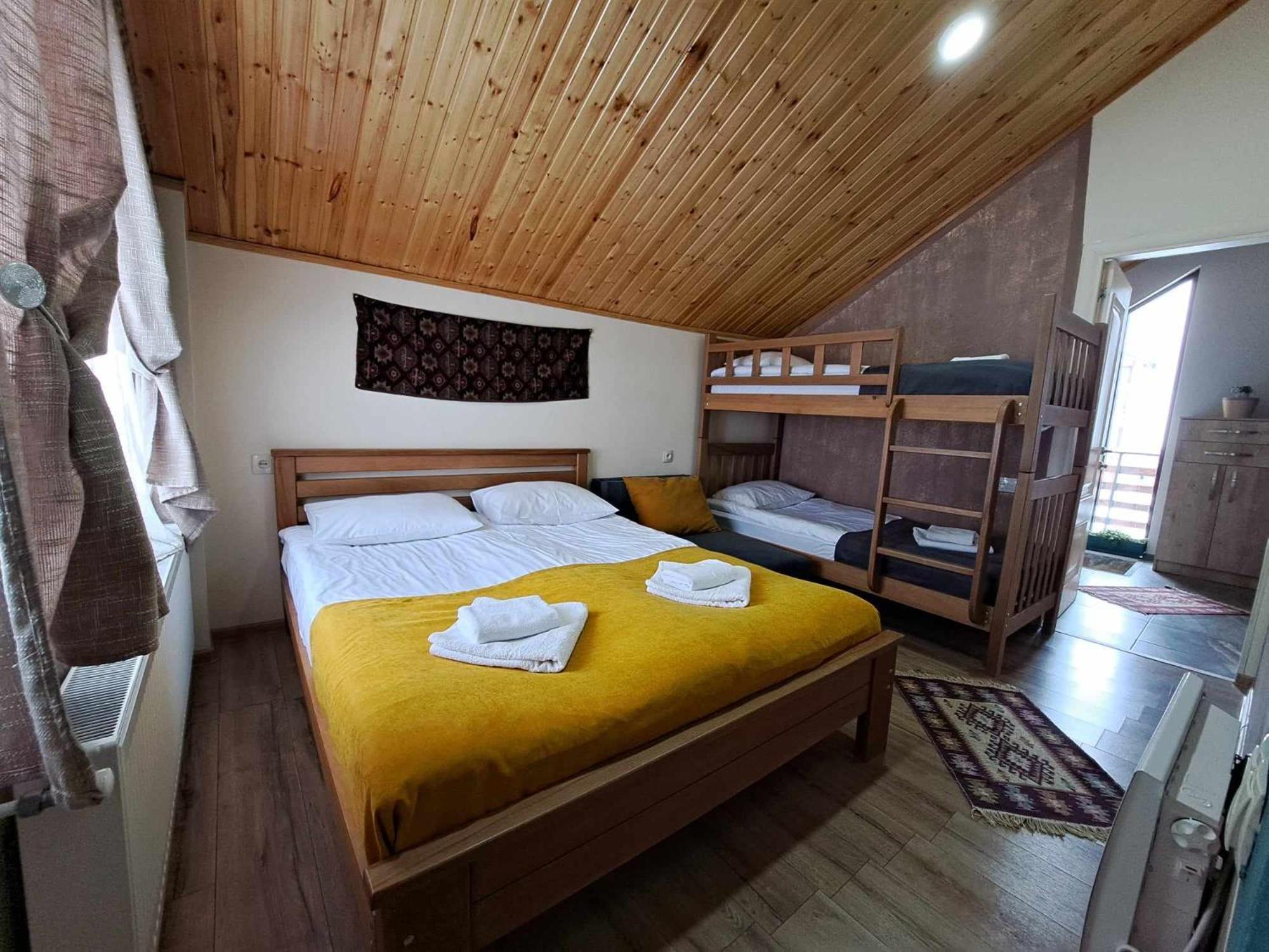 Cottage In Гудаурі Екстер'єр фото